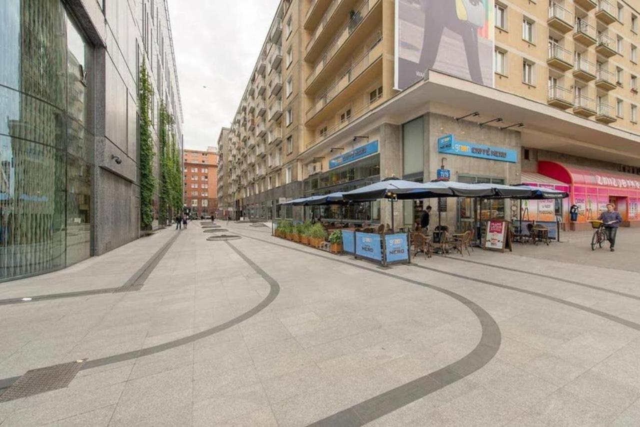 وارسو Modern And Cozy- Golden Apartments- Central Location المظهر الخارجي الصورة
